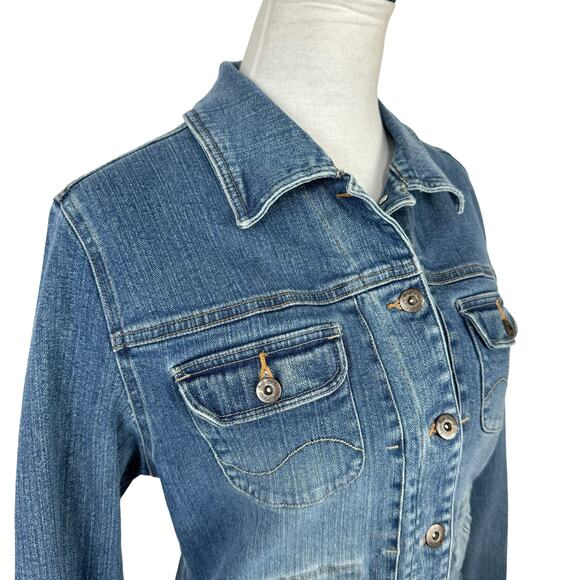 Lee Jeans | Button Front Stretch Denim Medium Wash Classic Jean Jacket - Picture 6 of 9
